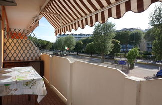 Photo 3 - Lovely Apartment for 4 Guests With Terrace