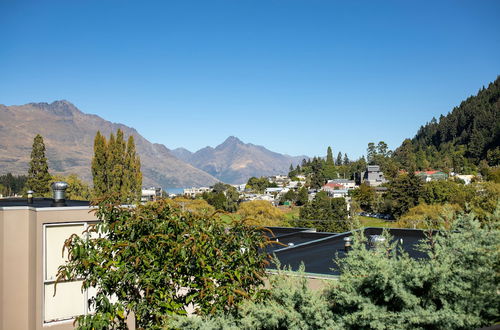 Photo 40 - 16 guests. Unique, central, mountain & lake views