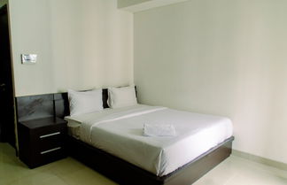 Foto 1 - Elegant And Homey Studio At Paramount Skyline Apartment