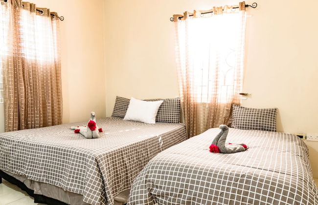 St Mary Mins Away From Ocho Rios 2 bed Ocean View Villa - Photo 8