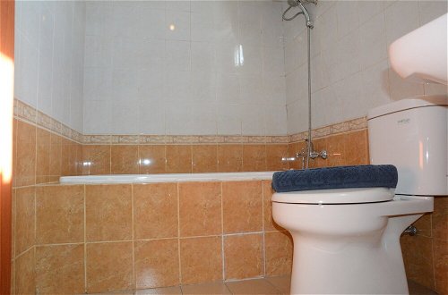 Foto 31 - Luxury Design Grand Palace Kemayoran Apartment With Private Bathtub