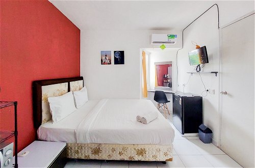 Foto 4 - Comfort Studio Apartment At Aeropolis Residence