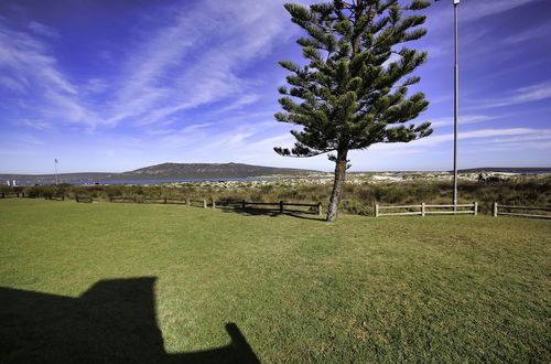 Photo 30 - Barefootin, Langebaan 6-sleeper