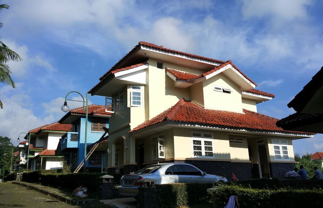Villa Tamie Bumi Ciherang - Foto 18