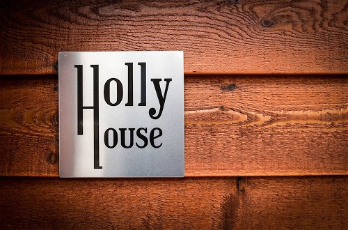 Photo 16 - Holly House
