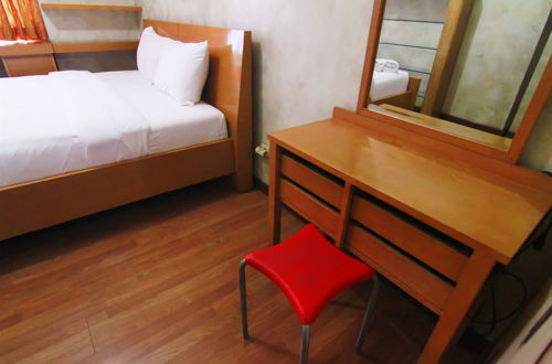 Photo 3 - Cozy 2 Bedrooms Sudirman Tower Apartment by Travelio