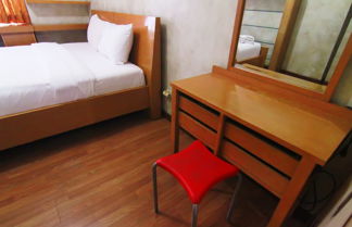 Photo 3 - Cozy 2 Bedrooms Sudirman Tower Apartment by Travelio