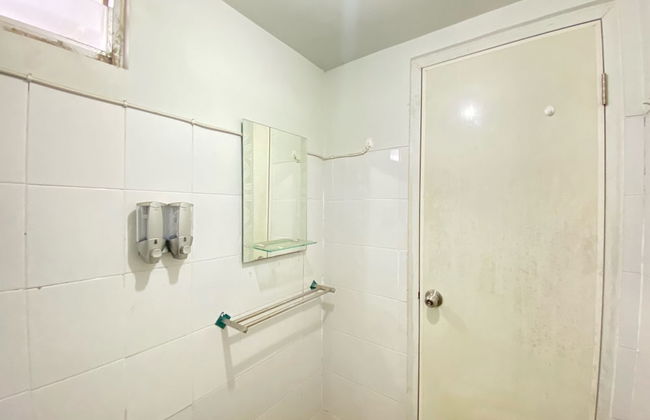 Cozy And Spacious 2Br At Suites @Metro Apartment - Foto 11