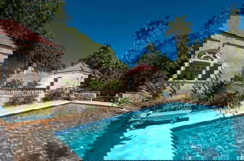 Foto 11 - Porters Villa by Blue Sky Luxury