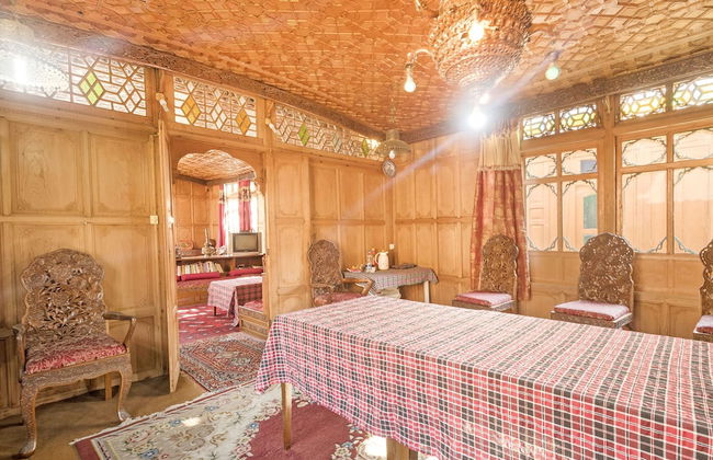 GuestHouser 3 BHK Houseboat d520 - Foto 2