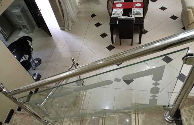 Executive Fully Furnished Apartment Close to Amenities - Foto 7
