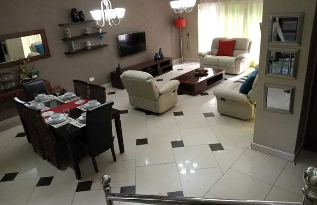 Executive Fully Furnished Apartment Close to Amenities - Foto 6