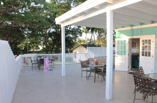 Foto 15 - Carlisle Bay House - A Vacation Rental by Bougainvillea Barbados