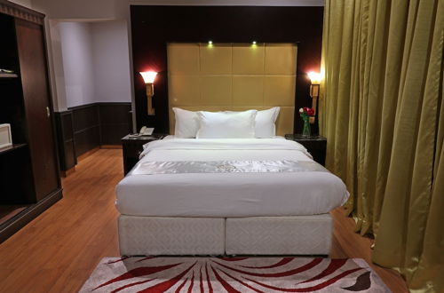 Photo 6 - Orans Suites 4