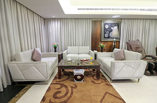 Photo 22 - Orans Suites 4