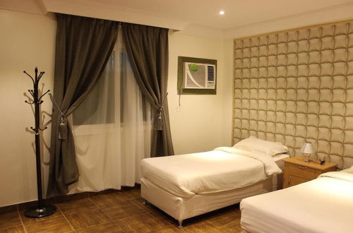 Photo 1 - Al Amoria Furnished Apartments 5