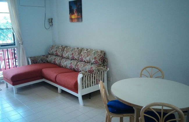 Pinang Beach Apartment at Bayu Emas - Foto 5