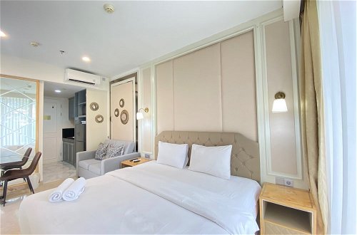 Photo 5 - Modern Studio Room With Jacuzzi At Art Deco Apartment