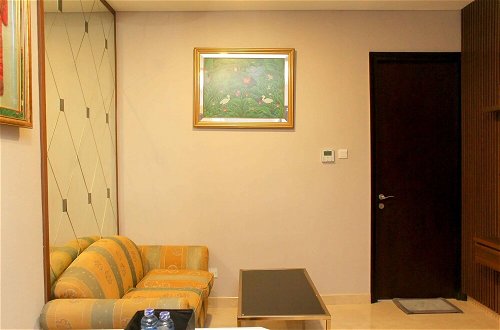Foto 11 - Nice And Enjoy 1Br At Sudirman Suites Apartment