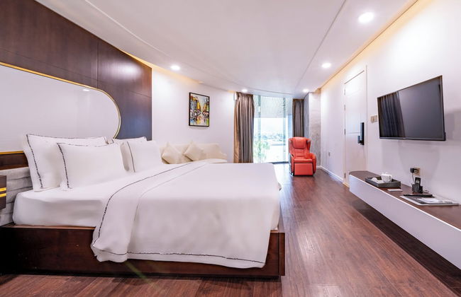 Cami Riverside Resort Đà Nẵng - Foto 4