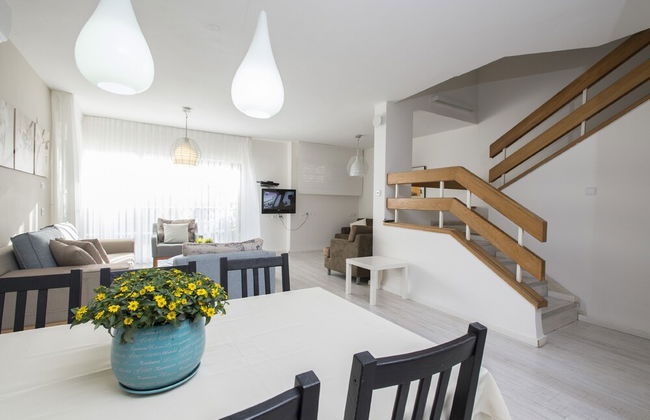 Eshkol Housing Haifa -Luxury Sea View Villa - Foto 7