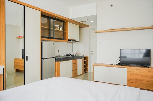 Photo 4 - Luxurious Studio Apartment at Bintaro Plaza Residence