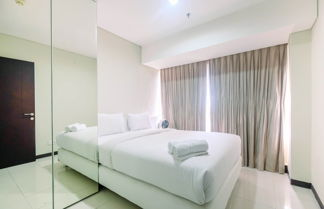 Photo 3 - Spacious and Comfy 2BR Nifarro Park Apartment