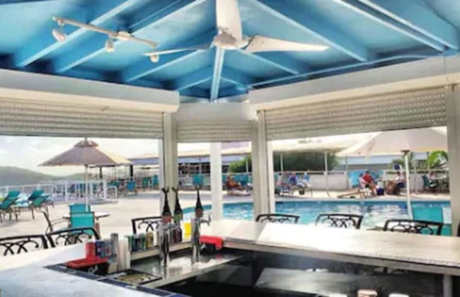 Hilltop Villas at Bluebeard's Castle - Photo 23