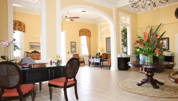 Check-in/check-out kiosk