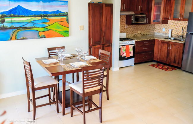 Skyview Manor Guest Apartments - Photo 27