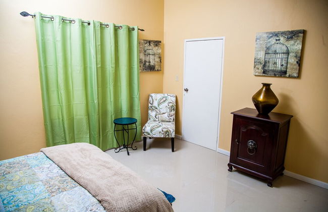 Skyview Manor Guest Apartments - Photo 10