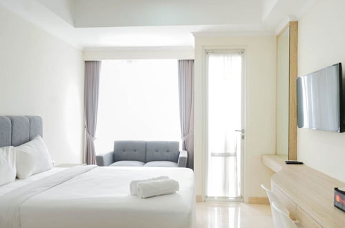 Photo 4 - Minimalist and Homey Studio Menteng Park Apartment