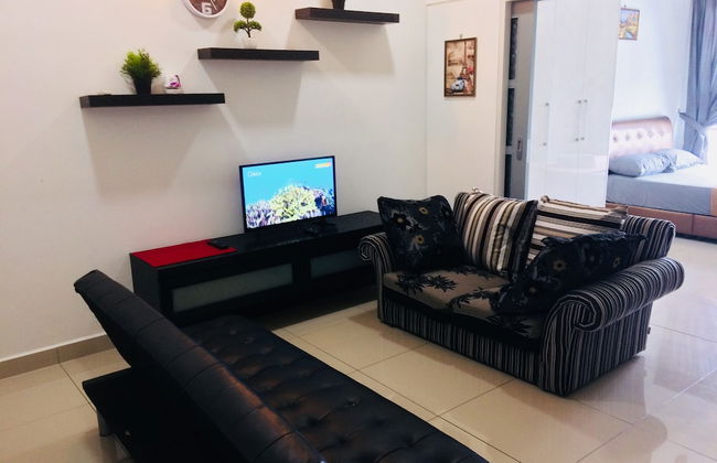 City Living with Panoramic Sea Views at Danga Bay - Foto 21