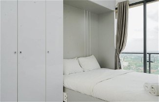 Photo 1 - Homey And Warm Studio At Sky House Bsd Apartment