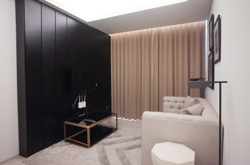 Foto 10 - Premium 2BR Apartment near Marvell City Mall at The Linden
