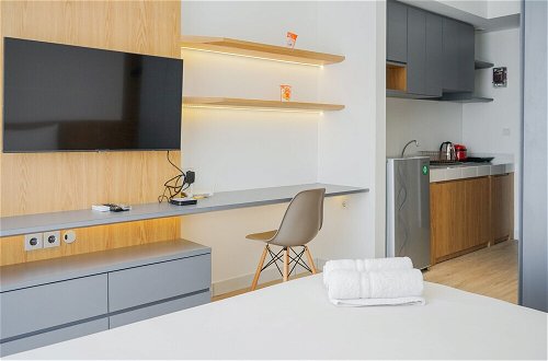 Foto 5 - Modern Industrial Studio Apartment at Casa de Parco