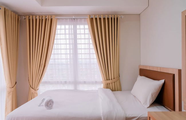Best Price 2BR Apartment at Breeze Bintaro Plaza Residences - Foto 3