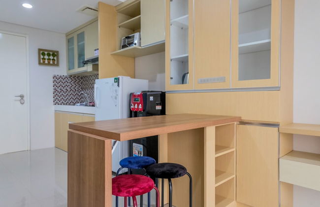 Best Price 2BR Apartment at Breeze Bintaro Plaza Residences - Foto 9