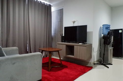 Photo 11 - Best Price 2Br With Pool View Apartment At Taman Melati Surabaya