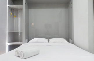 Photo 2 - Compact And Stylish Studio Apartment At Taman Melati Surabaya