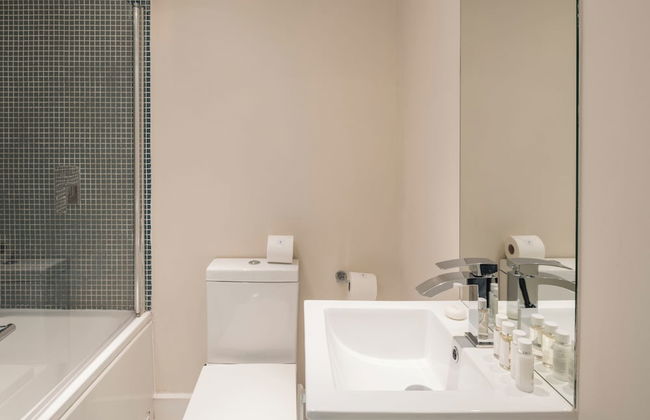 Fitzrovia by Viridian Apartments - Foto 37