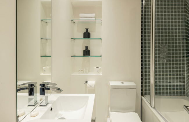 Fitzrovia by Viridian Apartments - Foto 41