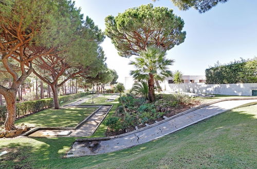 Photo 2 - Vilamoura Golf Villa 1 by Homing