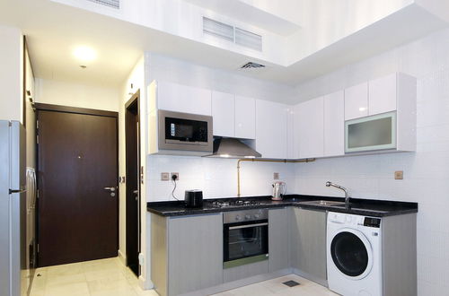 Photo 8 - Studio Apartment in Bayz Tower