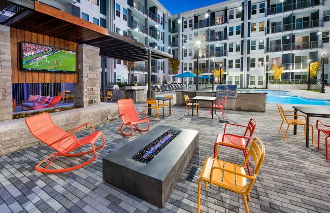 S1bf Rare Find - Bright and Modern 1-br w Free Parking - Foto 26