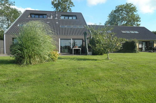 Photo 38 - Holiday Home in Langweer With Infrared Sauna