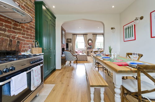 Photo 11 - Delightful Apartment in Brackenbury Village Near Hammersmith by UnderTheDoormat