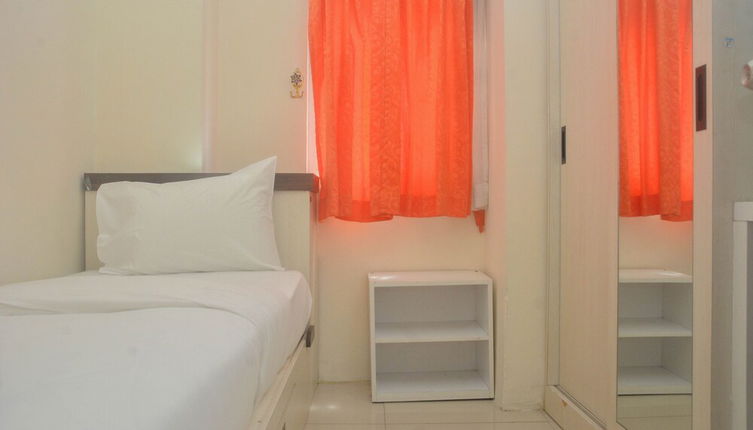 Foto 1 - Comfy And Best Deal 2Br At Green Pramuka City Apartment