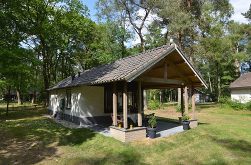 Foto 24 - Detached Bungalow With Lovely Covered Terrace in a Nature Rich Holiday Park