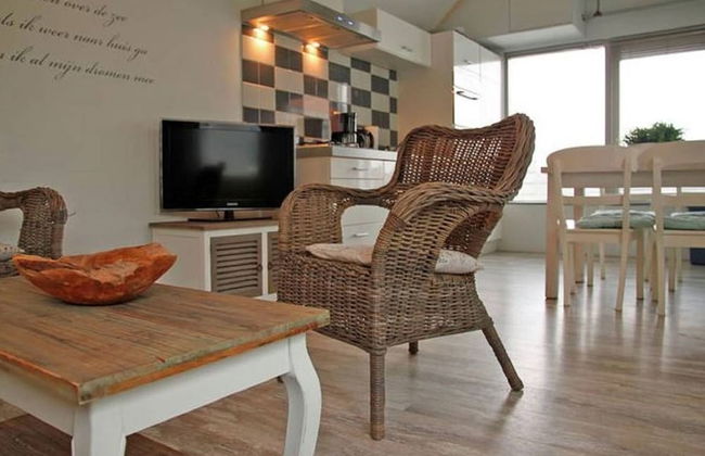 Holiday Home in Egmond Near the Beach - Foto 1